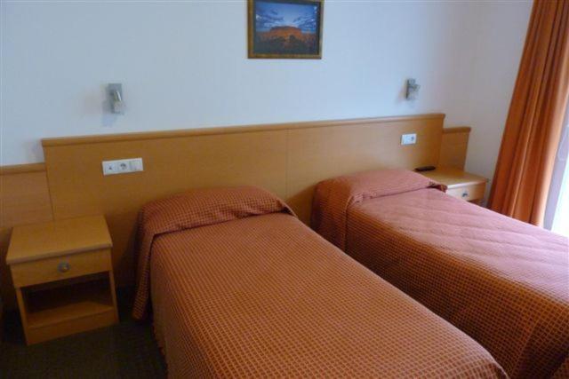 Garni Cremona Bed & Breakfast Bressanone Phòng bức ảnh